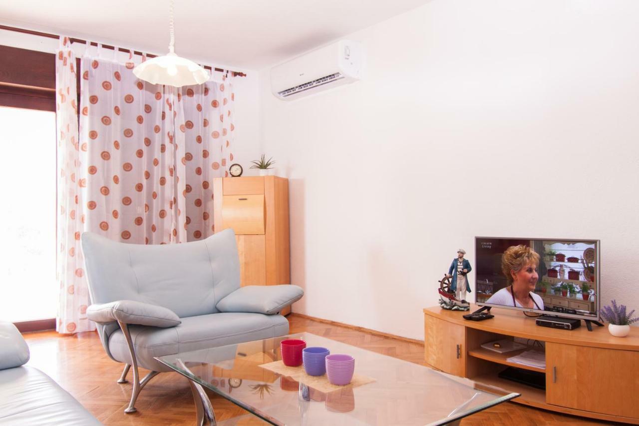 Nadalina Apartment Kaštel Stari Eksteriør billede